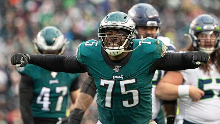 Vinny Curry Has 'Role' at No. 75 but Stan Walters is Eagles' Best