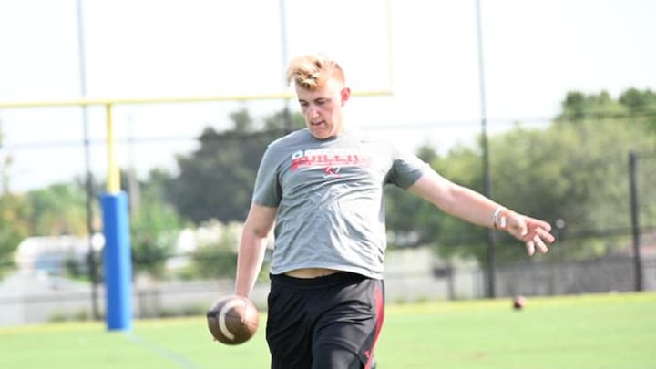 State’s Best 2021 Punter & Kicker Prospect Receiving Constant Illini Interest