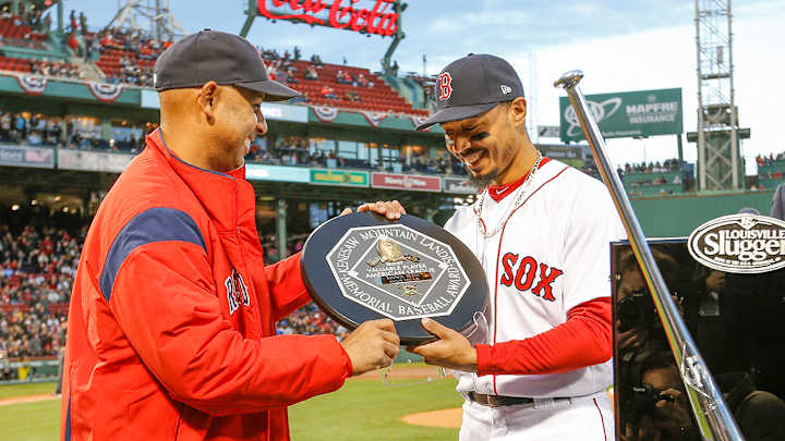 Barry Larkin, Former MVPs Want Kenesaw Mountain Landis's Name Off Awards