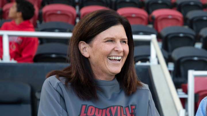 Louisville women's soccer adjusting to new offseason