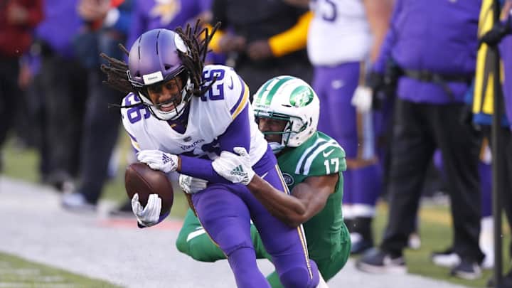 Why Trae Waynes Still Hasn't Signed His Contract With the Bengals
