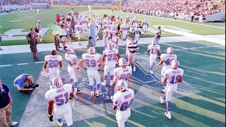 Titans Won't Don 'Tennessee Oilers' Throwbacks in 2020