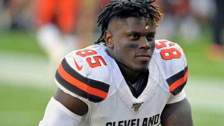 Exclusive: Cowboys Shoot Down Rumor Of Trading For Browns TE Njoku