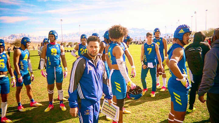 Impact Statement: By Adding Jabez Tinae, Big Pieces Are Coming Together for UW Impact Statement: By Adding Jabez Tinae, Big Pieces Are Coming Together for UW