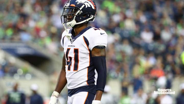 Broncos Waive Veteran CB De'Vante Bausby & LB Justin Hollins Broncos Waive Veteran CB De'Vante Bausby & LB Justin Hollins