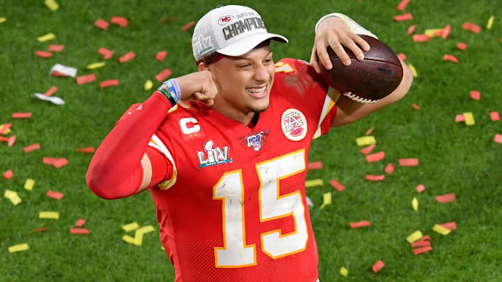 Patrick Mahomes's 10-Year Extension is Gigantic, Hilarious, American and Great