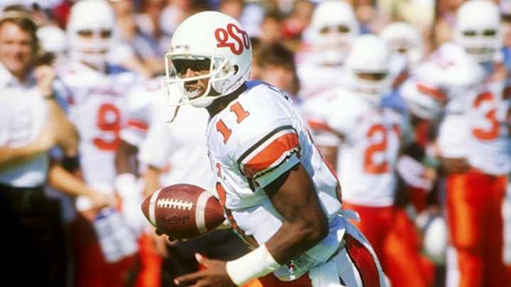 Hart Lee Dykes Sees Disconnect, but Not All on Mike Gundy