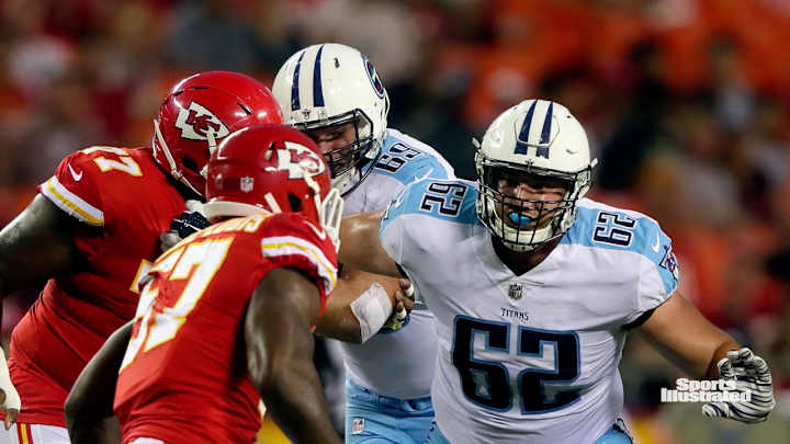 Corey Levin Caught Bears' Eyes As Interior Line Candidate