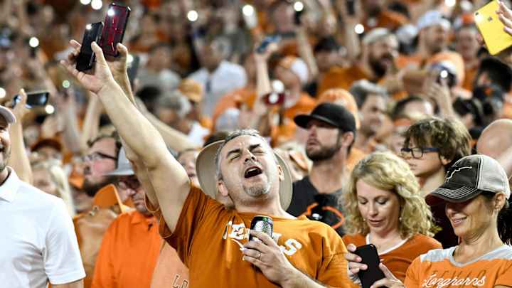 Texas Longhorns Trending for Explosive Florida WR?