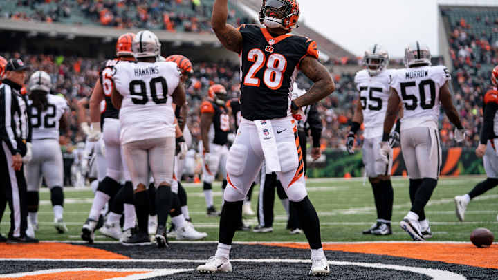 League executives believe Joe Mixon is one of the NFL's best running backs