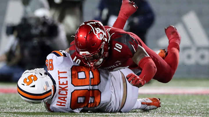 Depth & Versatility at Outside Linebacker Adds Schematic Flexibility for Louisville in 2020