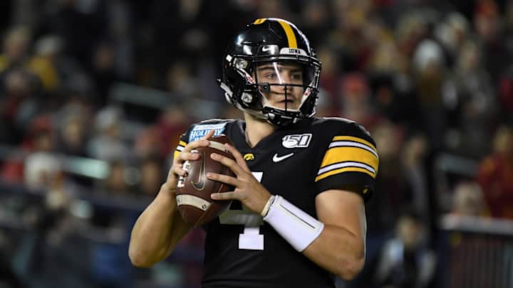 Nate Stanley Becomes First Vikings Rookie To Officially Sign Contract Nate Stanley Becomes First Vikings Rookie To Officially Sign Contract