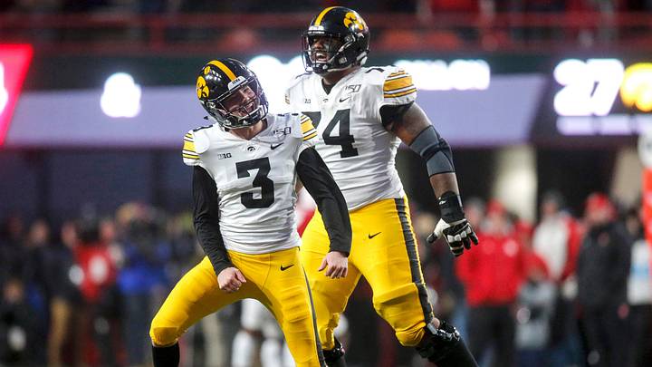 Four Iowa Football Players Named Phil Steele All-Americans Four Iowa Football Players Named Phil Steele All-Americans