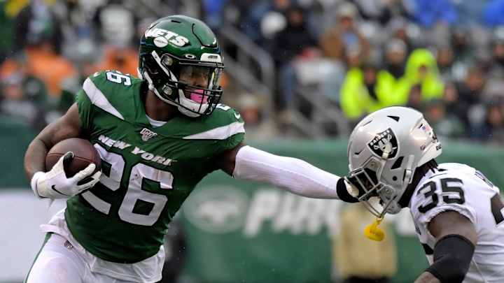 Le'Veon Bell on Adam Gase: He's the coach I've talked to most in my career Le'Veon Bell on Adam Gase: He's the coach I've talked to most in my career