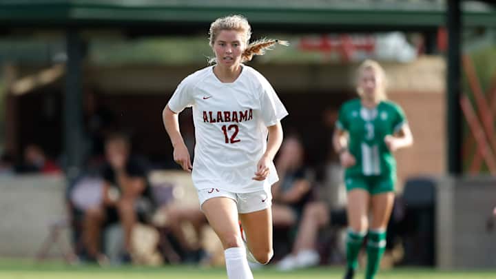 Late-Game Goal by Riley Tanner Pushes Alabama Past Missouri, 2-1