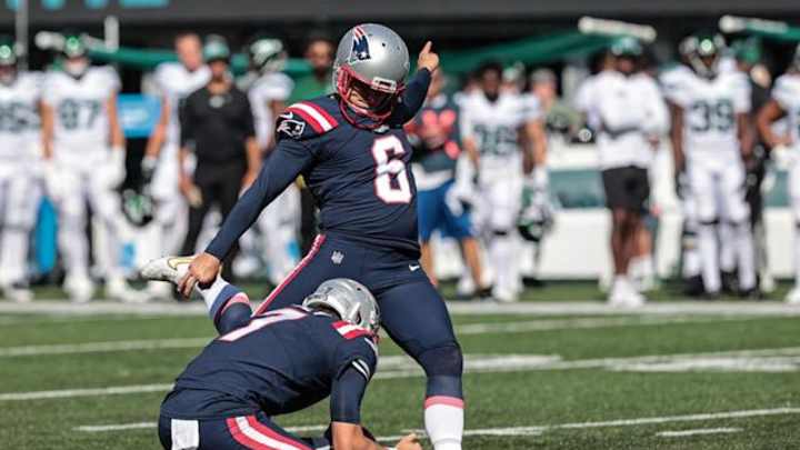 Patriot Maven Notebook: Patriots Sign Folk, Jackson to Practice Squad and More