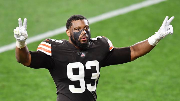 Former Clemson Linebacker Retires from NFL Former Clemson Linebacker Retires from NFL