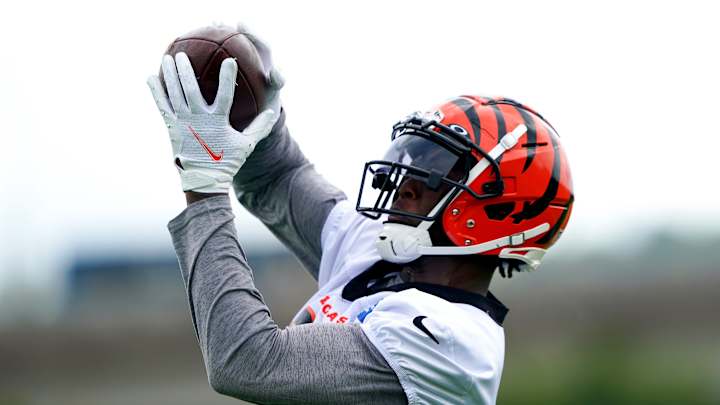 Injury Roundup: Trae Waynes Returns, Plus the Latest on Tee Higgins, Xavier Su'a-Filo and Other Injuries