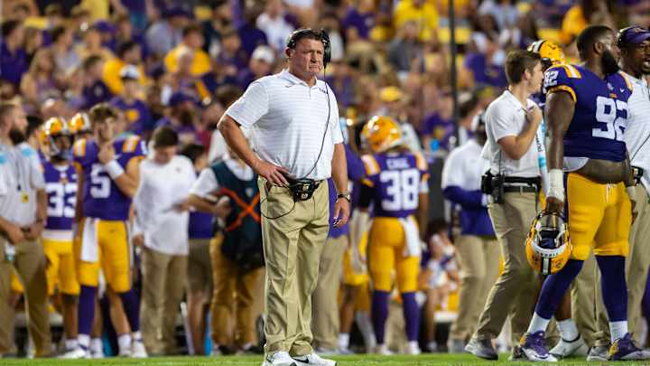 Notebook: LSU Coach Ed Orgeron Talks Running Attack and Secondary Ahead of Auburn Matchup