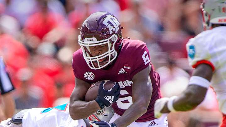 Arkansas' Top Mission?: Stop Texas A&M RB Devon Achane