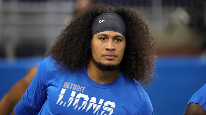 Ex-Lions LB Jahlani Tavai, RB Kerryon Johnson Elevated from Practice Squad Ex-Lions LB Jahlani Tavai, RB Kerryon Johnson Elevated from Practice Squad