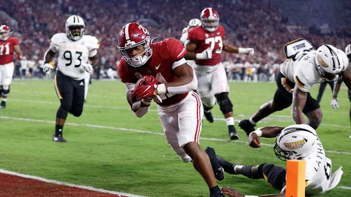 Alabama RB Jase McClellan Out for Season, Camar Wheaton Dealing with Meniscus Injury