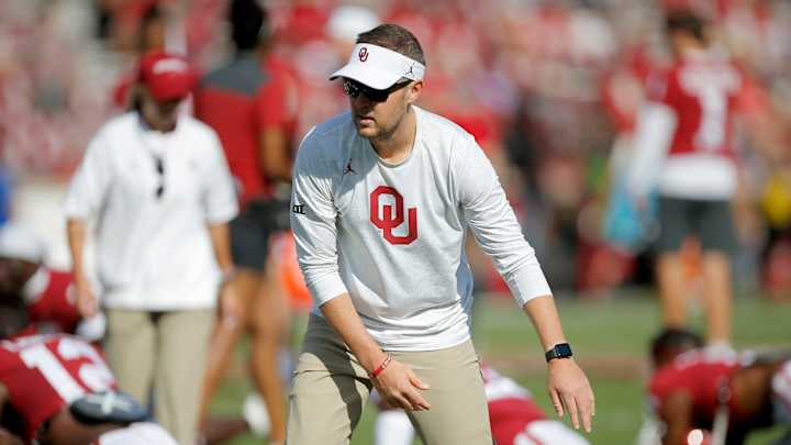 Oklahoma's Lincoln Riley Makes Midseason Watch List Oklahoma's Lincoln Riley Makes Midseason Watch List