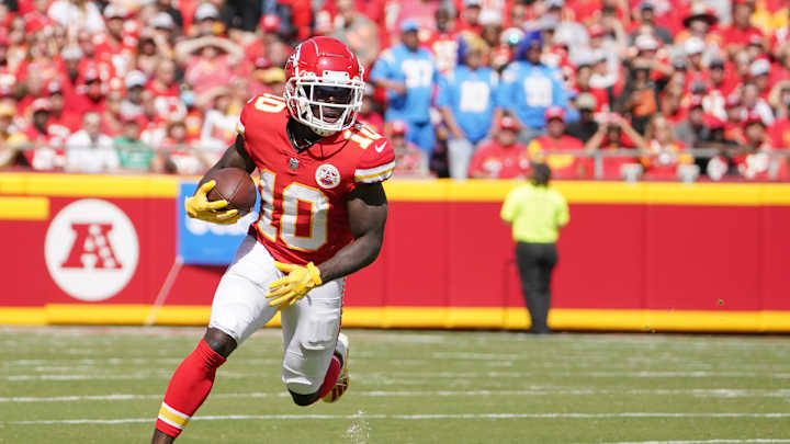 Tyreek Hill Continues To Be a Human Cheat Code for the Chiefs