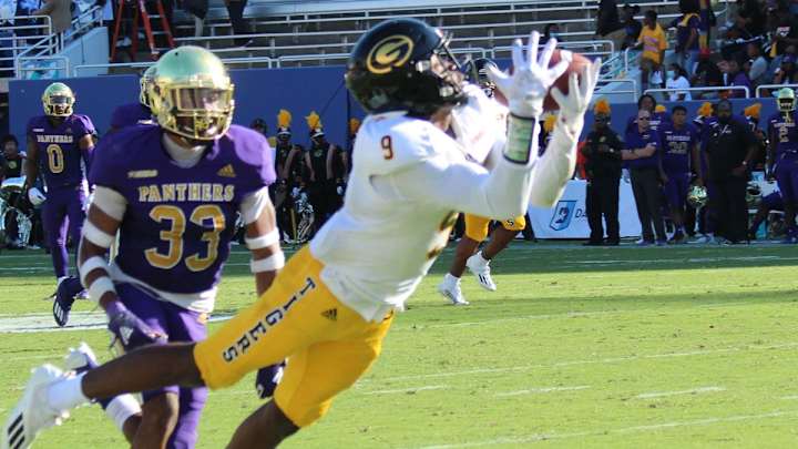 Prairie View Panthers Maul Grambling Tigers at State Fair Classic