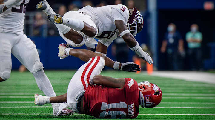 Locked On Aggies: Should Texas A&M Fans Be Mad At Arkansas Loss?