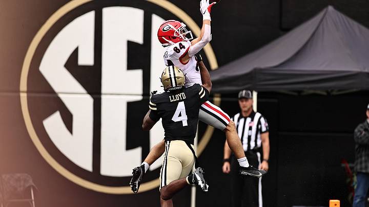 Grade Report: Offense Remains Explosive Against Vandy