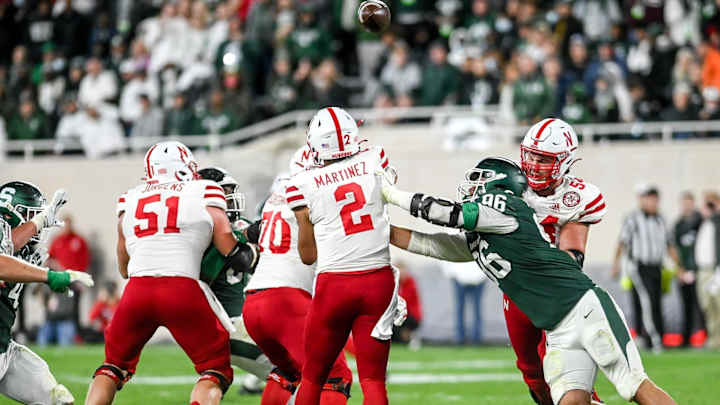 Frost Likes QB’s Toughness, O-Line’s Week of Work Frost Likes QB’s Toughness, O-Line’s Week of Work