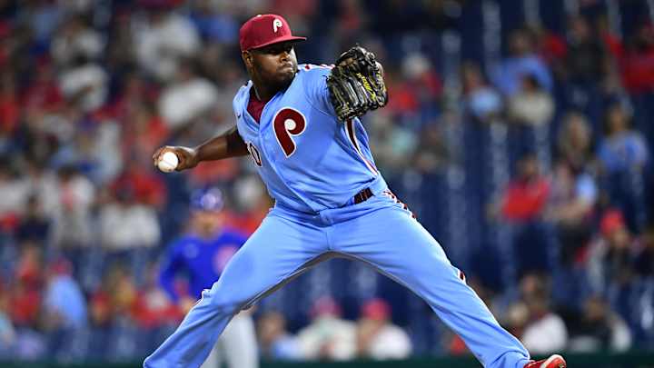 Former Philadelphia Phillies Reliever Has Market Heating Up in Free Agency