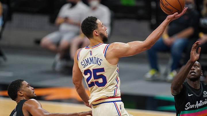 NBA Insider Still Has a Hunch Ben Simmons Will Play for Sixers Again