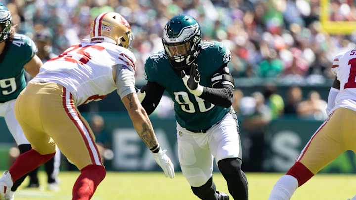 It's Not Just Derek Barnett as Yellow Flags Fly Against Eagles It's Not Just Derek Barnett as Yellow Flags Fly Against Eagles