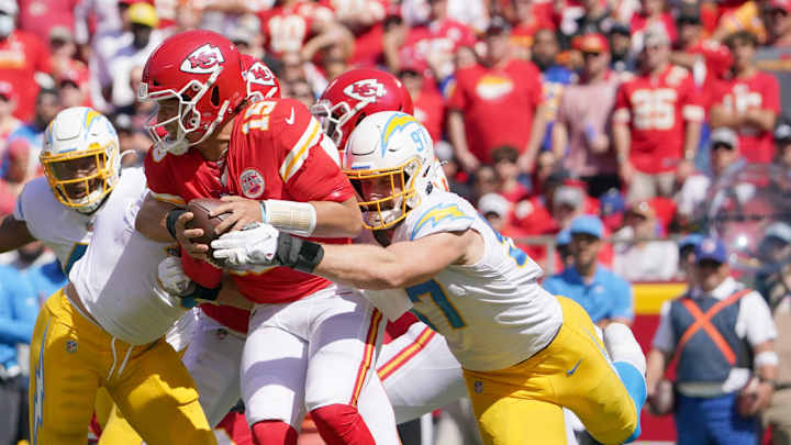 Previewing The Los Angeles Chargers Defense Previewing The Los Angeles Chargers Defense