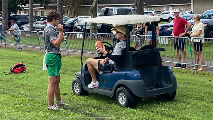 LSU Offensive Coordinator Jake Peetz Developing Great Relationship With 2023 QB Arch Manning