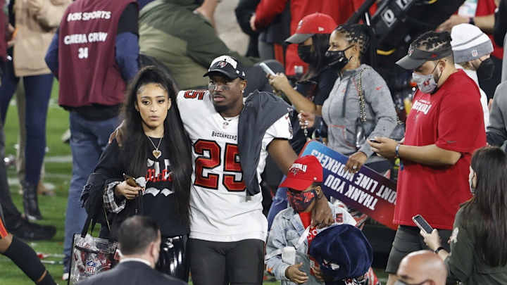 LeSean McCoy Declares Retirement