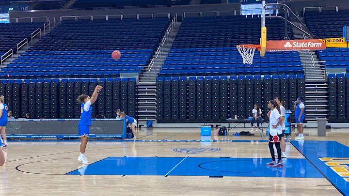 UCLA Women's Basketball Returns to Practice with Reinforcements, Player-Led Mindset UCLA Women's Basketball Returns to Practice with Reinforcements, Player-Led Mindset