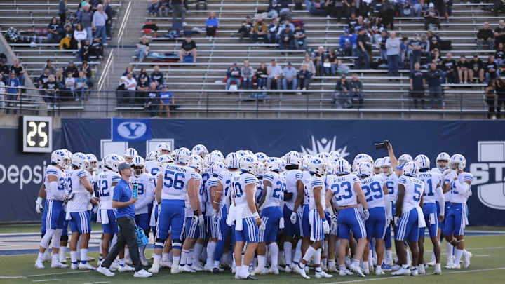 Utah State Student Section Throws Garbage at BYU Sideline, BYU Players Take to Social Media to Celebrate Win