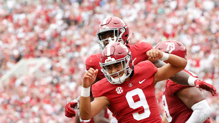 Instant Analysis: No. 1 Alabama 42, No. 12 Ole Miss 21