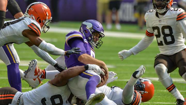 Once Again, the Vikings' Offensive Line Was Dominated By a Great Defensive Front