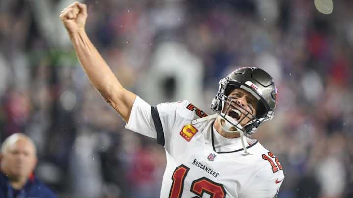 Buccaneers vs. Patriots: Tom Brady Breaks NFL Passing Yards Record Buccaneers vs. Patriots: Tom Brady Breaks NFL Passing Yards Record