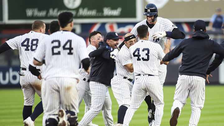 Yankees' Speedster Comes Off Bench, Plays Huge Role in Walk-Off Win Yankees' Speedster Comes Off Bench, Plays Huge Role in Walk-Off Win