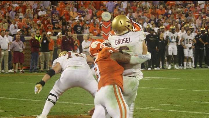 Clemson DC Brent Venables On Late Game Heroics: 'It's All About Making Plays'