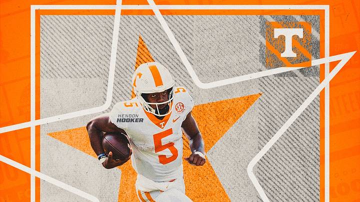 Hooker Named Manning Award Star of the Week