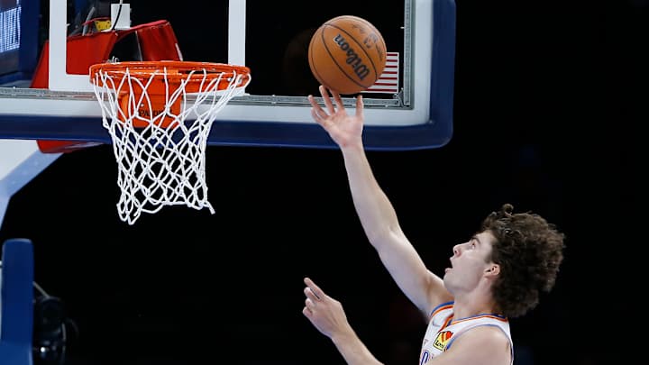 Giddey Shines as Thunder Fall to Hornets in Preseason Opener