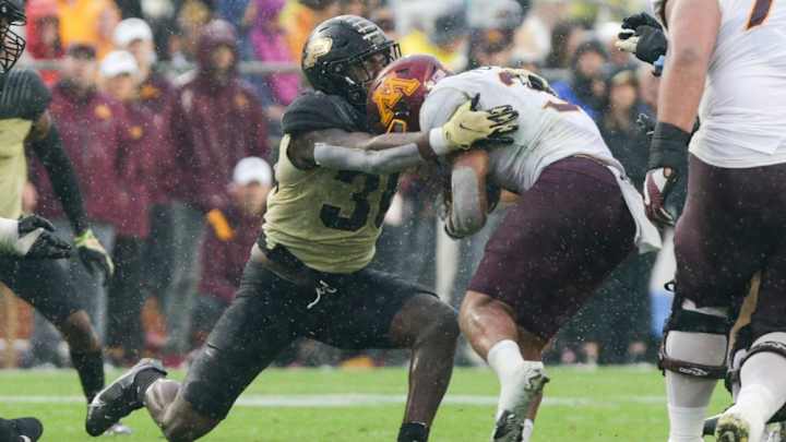 REPORT: Minnesota Running Back Trey Potts Back on Campus, Out for Season After Being Hospitalized