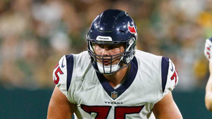 Report: Lions Sign OL Ryan McCollum