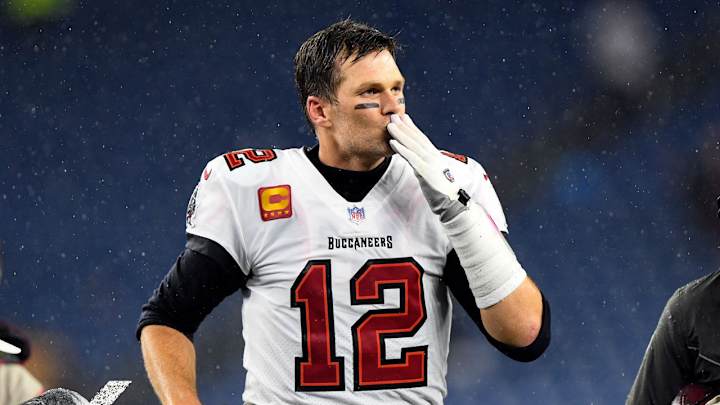 Tom Brady Should be in the Past for 49ers